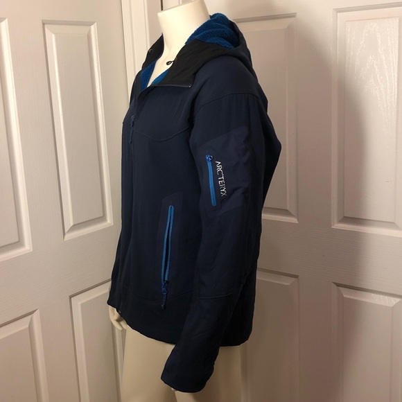 Arc'teryx Hyllus Hoody in a blue color Performance Jacket size large - Picture 2 of 11